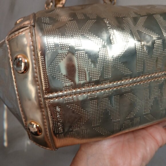 Michael Kors Golden Monogram Tote - Picture 5 of 11